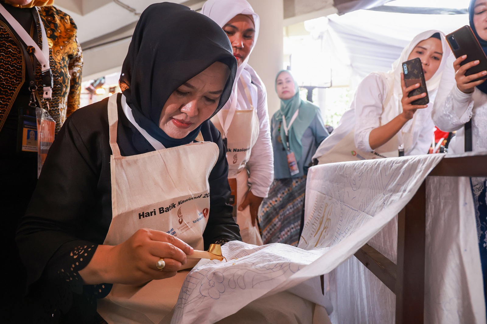 Hari Batik Nasional